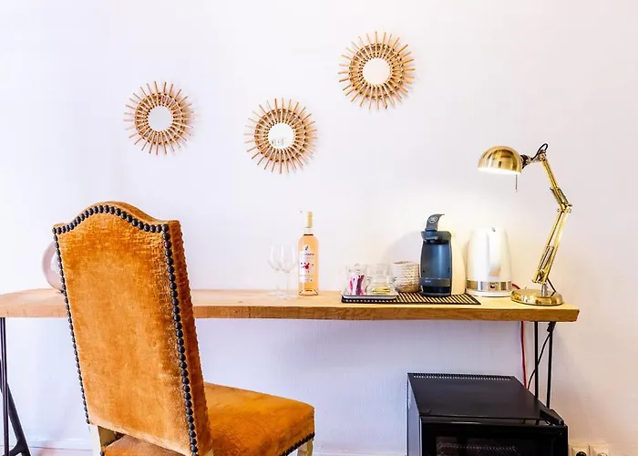 Le Panier Enchante - Suites & Loft - Terrasse Et Patio Au Dessus Du Vieux Port